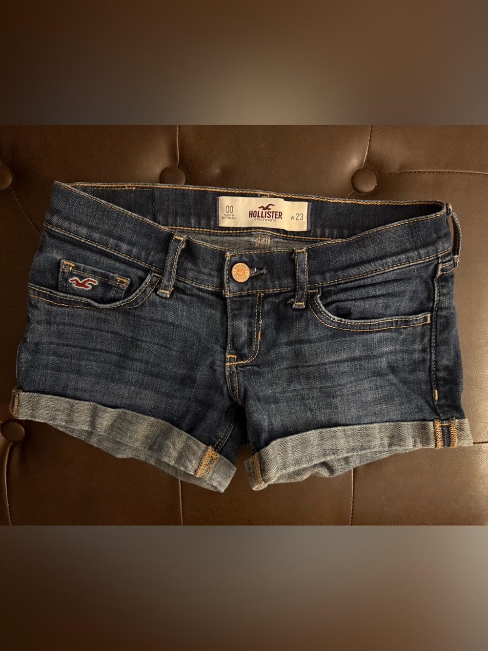 NWOT**** Hollister Dark Blue Denim Cuffed Women’s Shorts